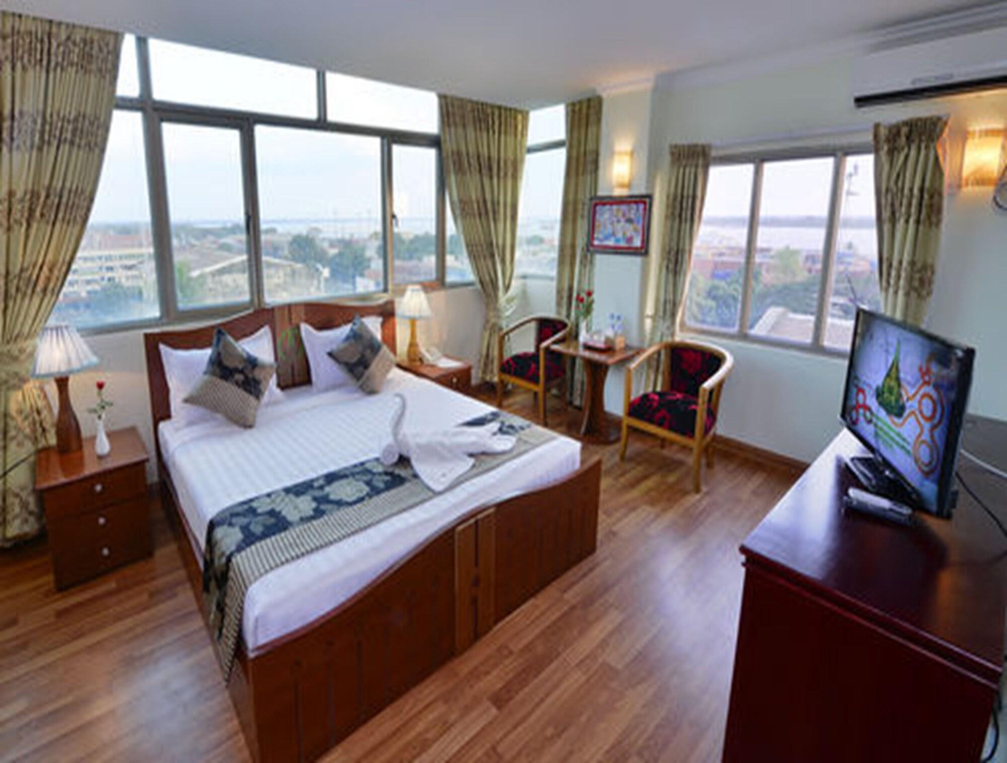 Millennium Hotel Yangon Luaran gambar